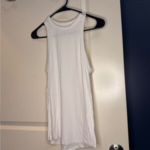 Lululemon White Ribbed Tank Top - Measurements Included